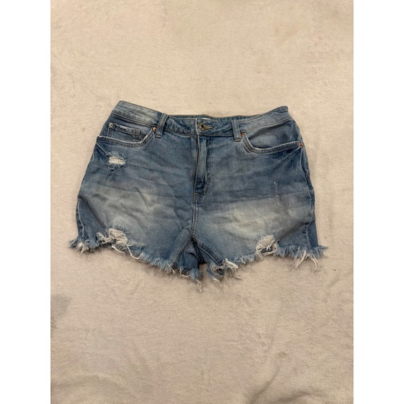 YMI Jeans USA Pants - YMI Jeans USA Distressed Denim Shorts Light Wash Frayed Hem‎ Size 11/30 S307199